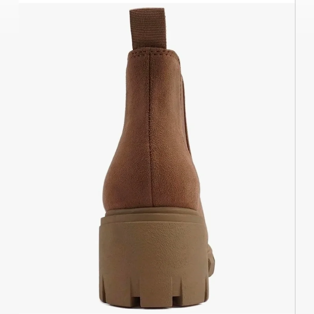 Soda Pioneer Lug Sole Deep Camel Mid Heel Boots Size 11 New With Box!